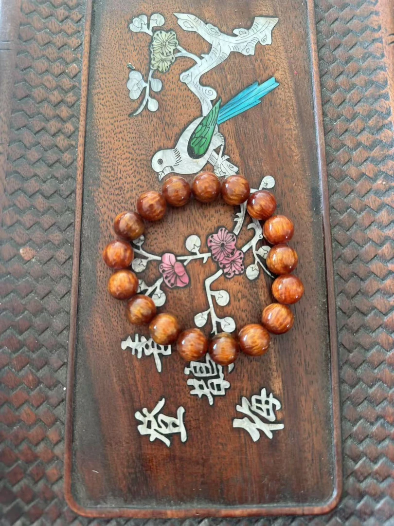 【闪购商品】金丝海柳小手串