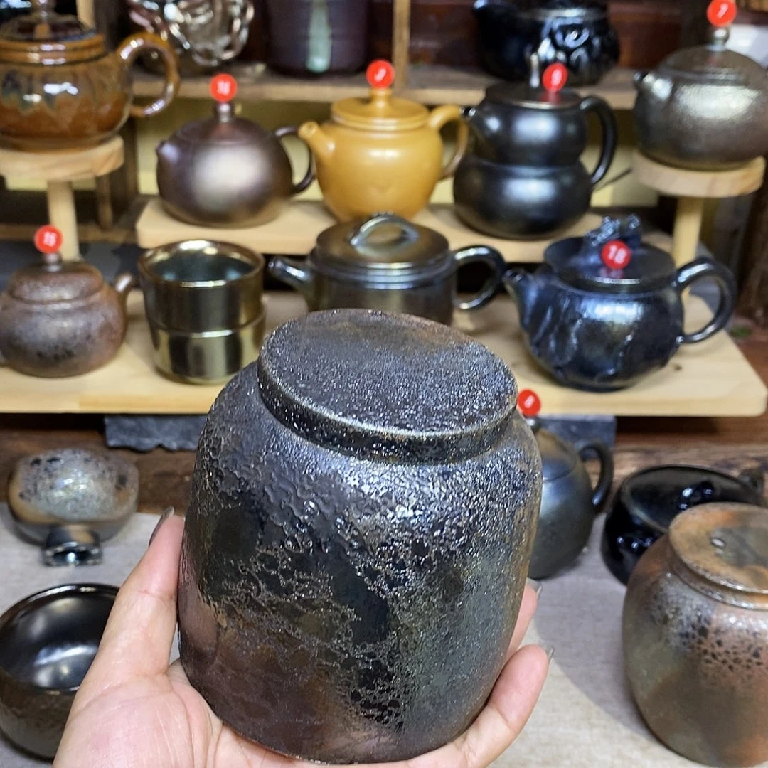花***禧云南建水柴烧茶叶罐