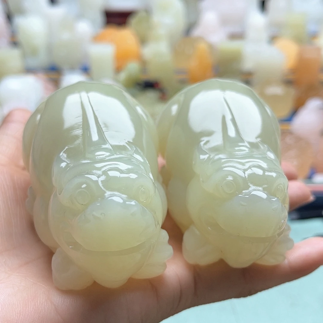 子***8新疆昆仑山脉山料
