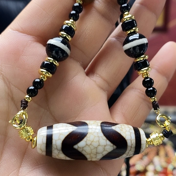 玛瑙/玉髓合金颈饰