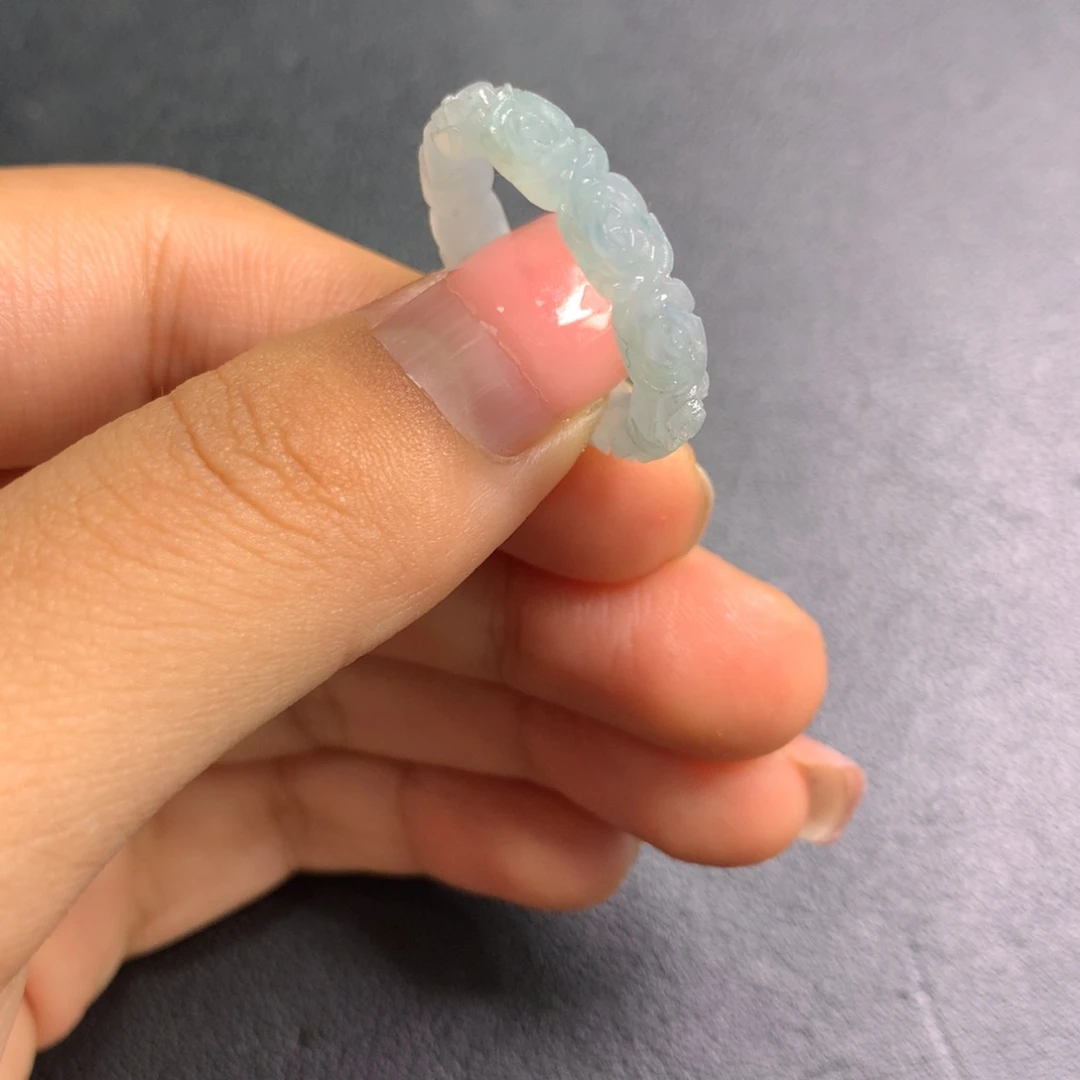 定制翡翠未镶嵌戒指