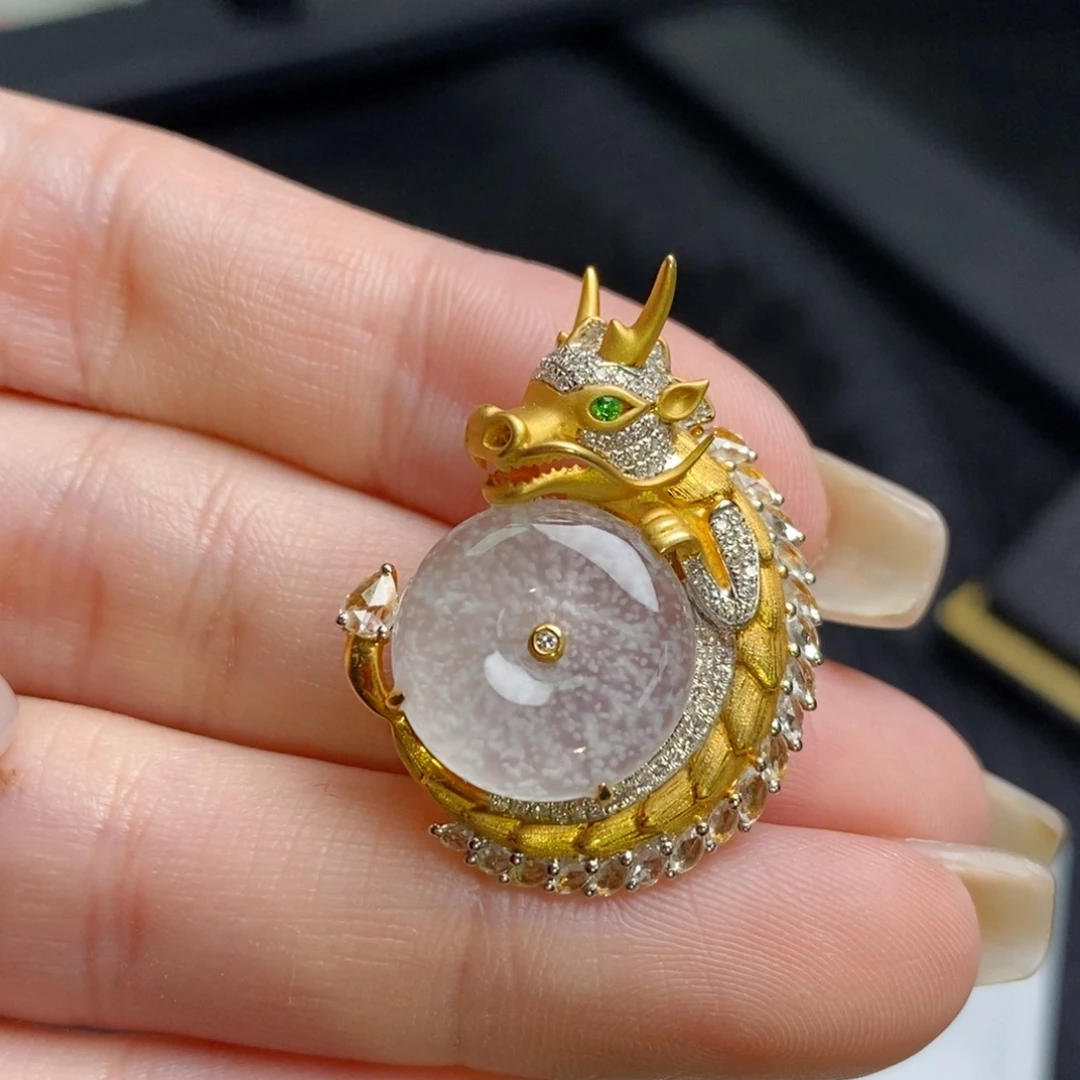 颈饰18K金镶嵌翡翠高冰平安扣吊坠胸针两用款