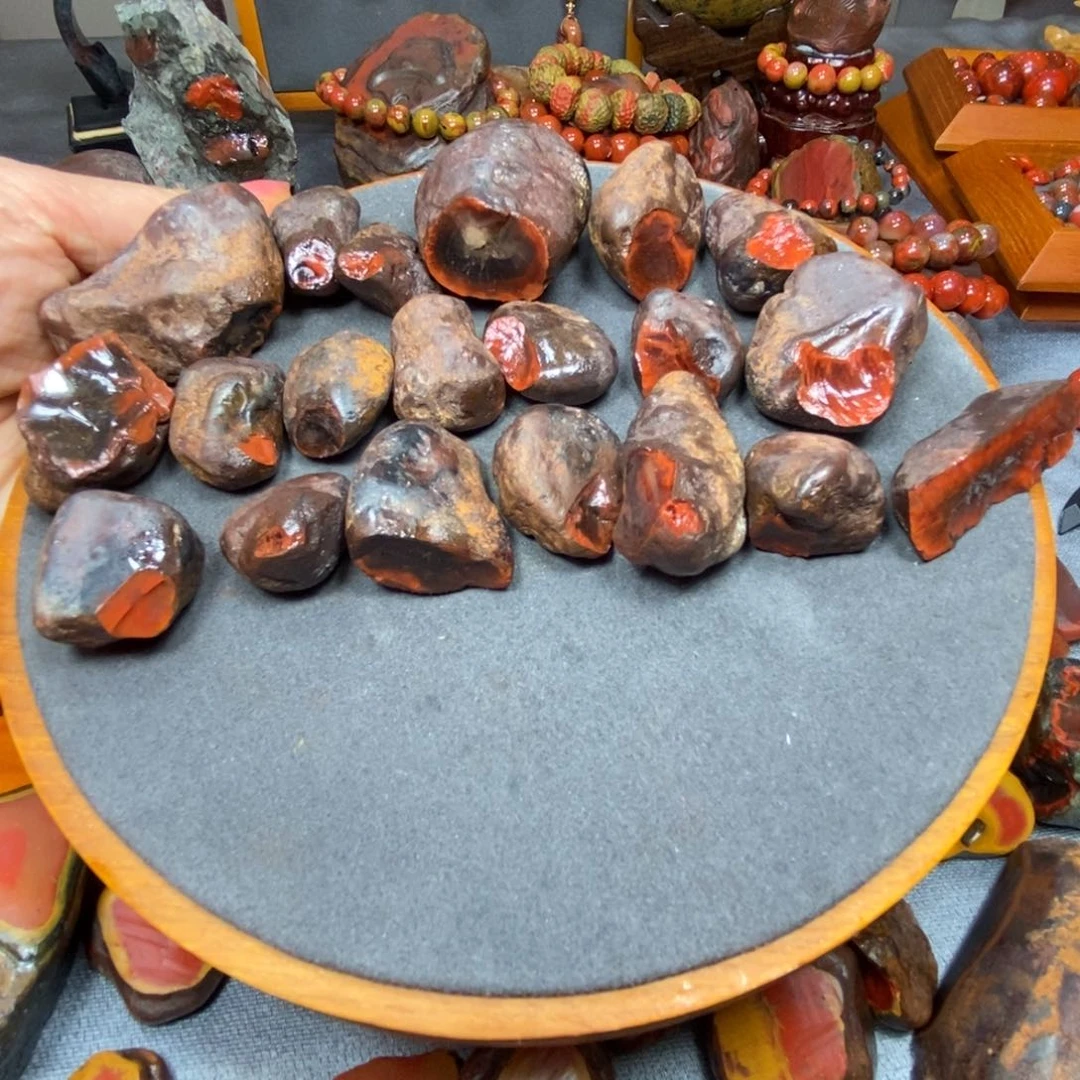 南红玛瑙未镶嵌原石