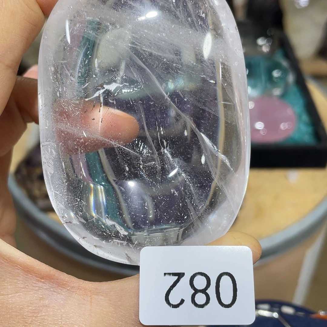 水晶摆件……未镶嵌