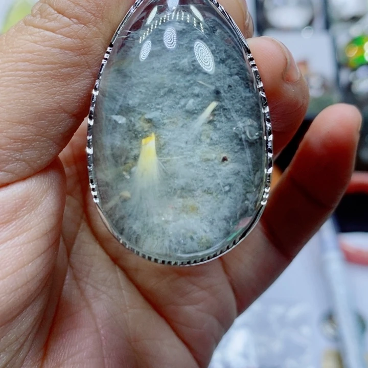 水晶颈饰未镶嵌阿*