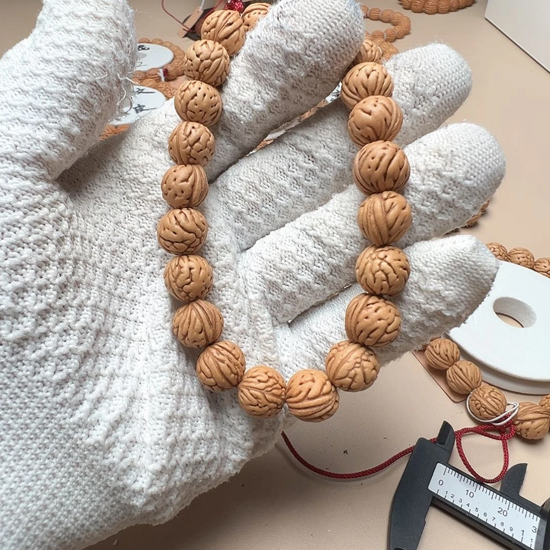 每***事桃核手串1.2大肠纹