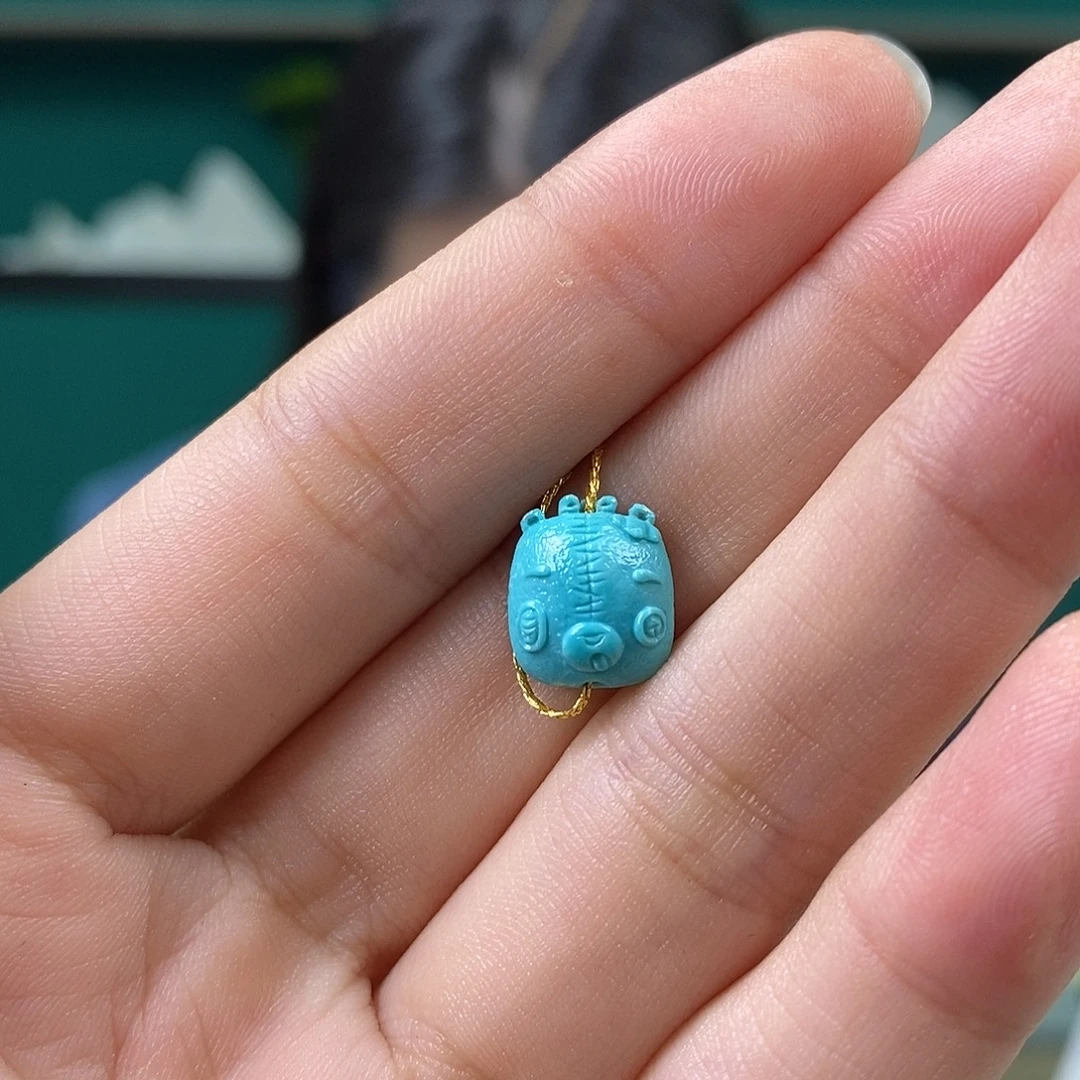 绿松石未镶嵌珠宝奇石