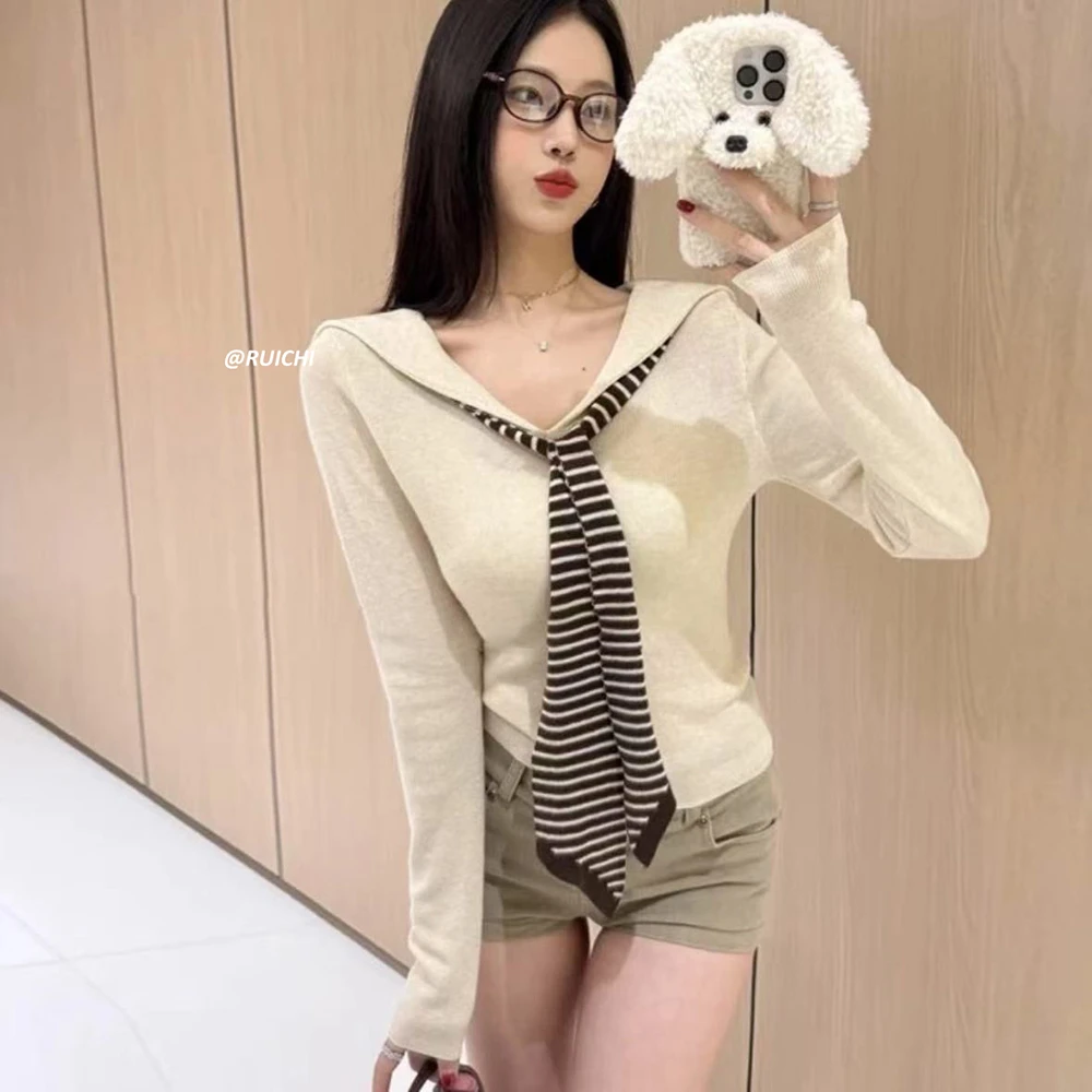 2025秋季新款韩版显瘦V领领带设计感高级洋气长袖针织衫上衣女