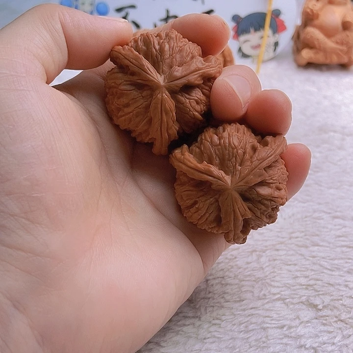 吊坠文玩核桃崔*?三棱