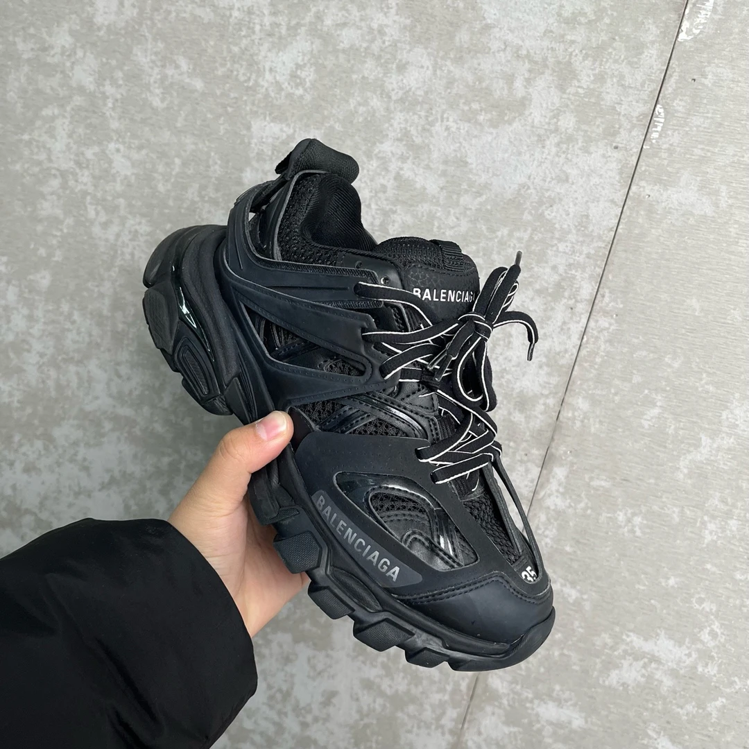 99新 WE11 DONE 37*1/巴黎世家Track老爹鞋/13231