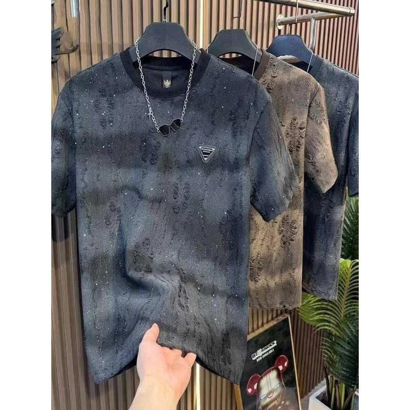 百搭短袖t恤男潮牌夏季时尚高级感2025三角标新款网红满天星上衣