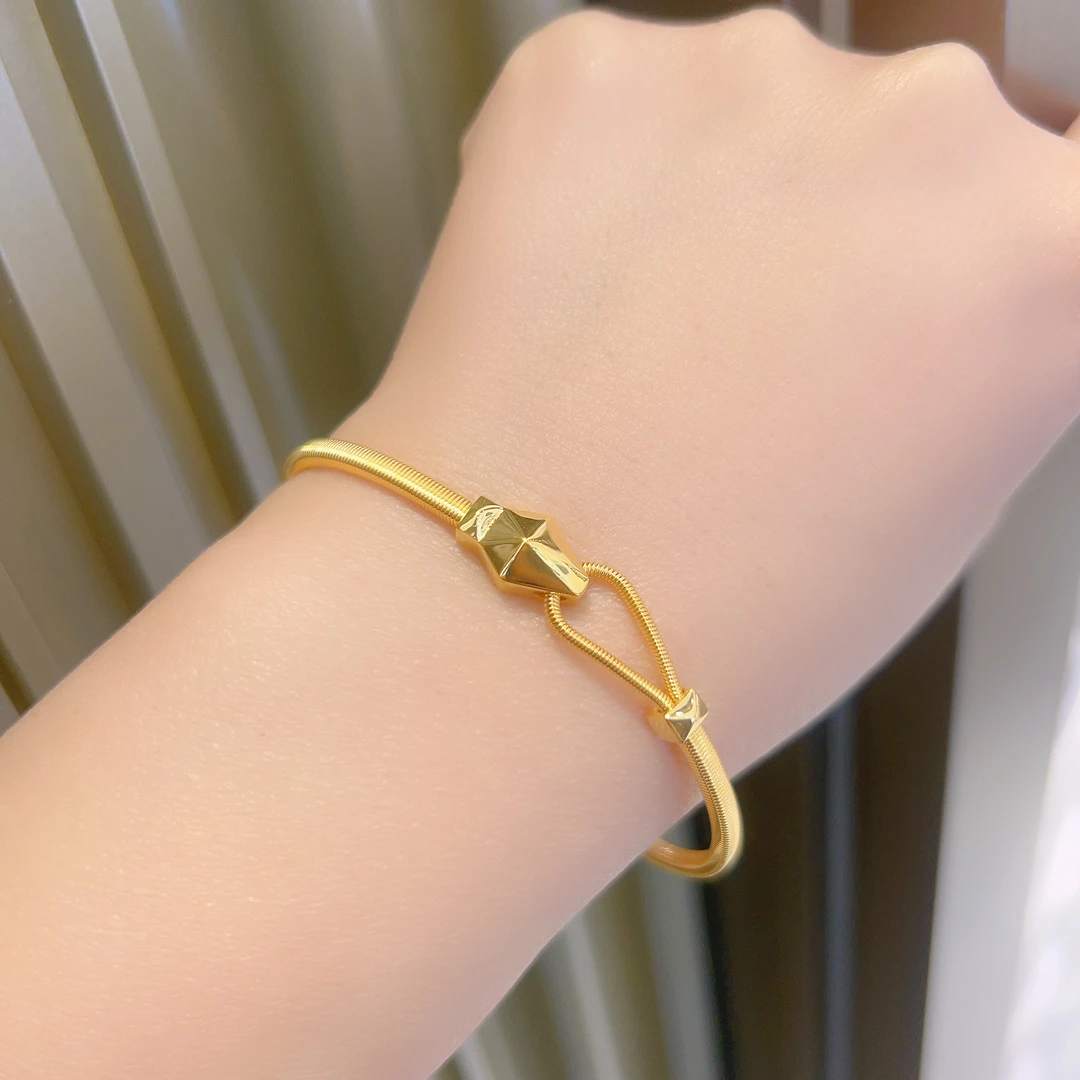 足金999灵蛇5G工艺黄金手镯精致时尚生肖灵蛇纯黄金手镯链