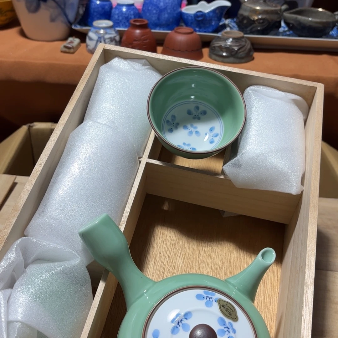 瓷片«公屏点餐，再理性下单»