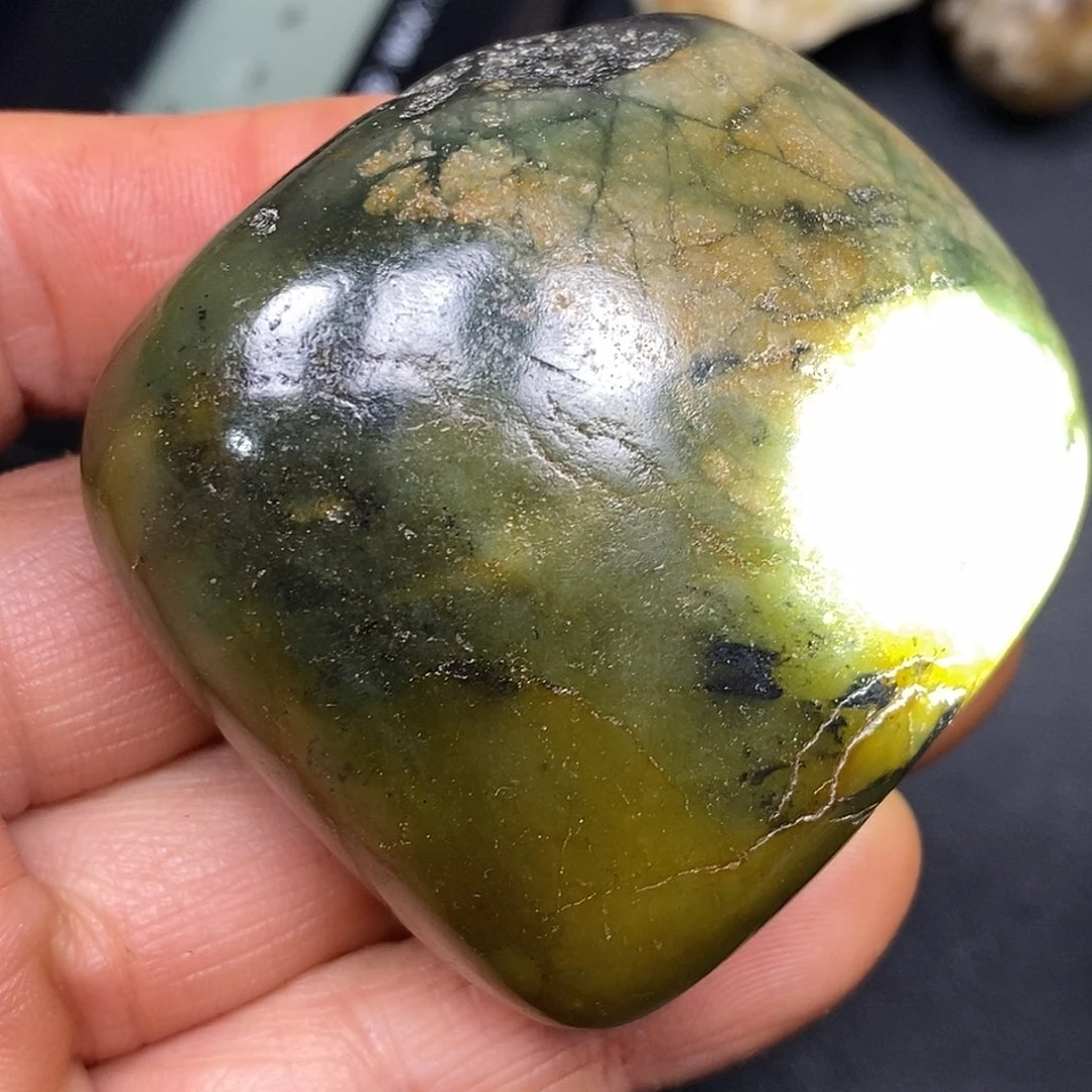 和田玉未镶嵌珠宝奇石