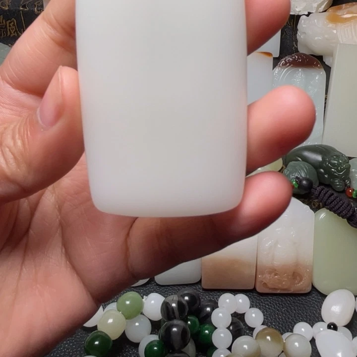 布平安无事牌白玉定制加工