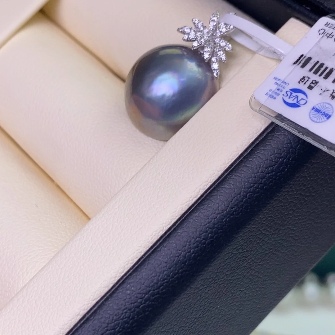 银S925镶嵌拼合珍珠（马贝珠）颈饰