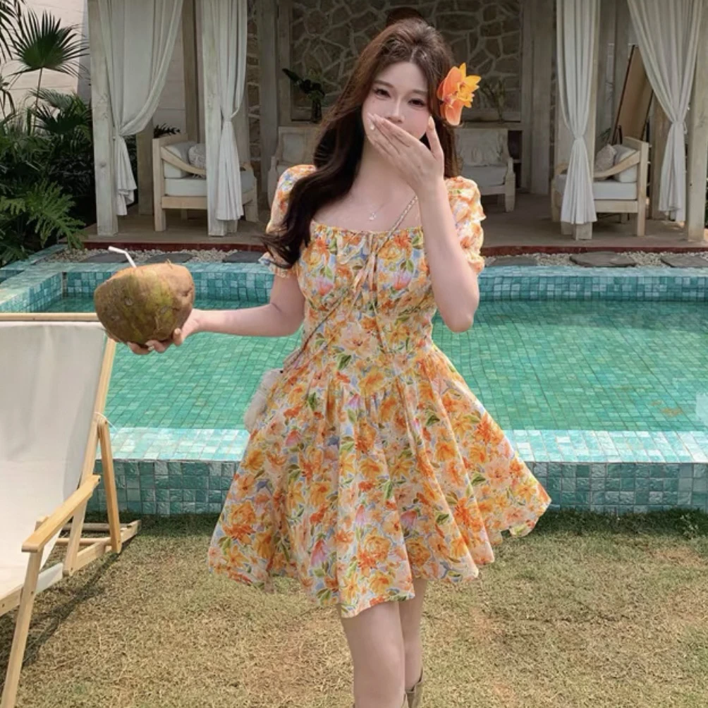 【茄子专属】海边度假风碎花长裙女夏季新款小众收腰显瘦连衣裙