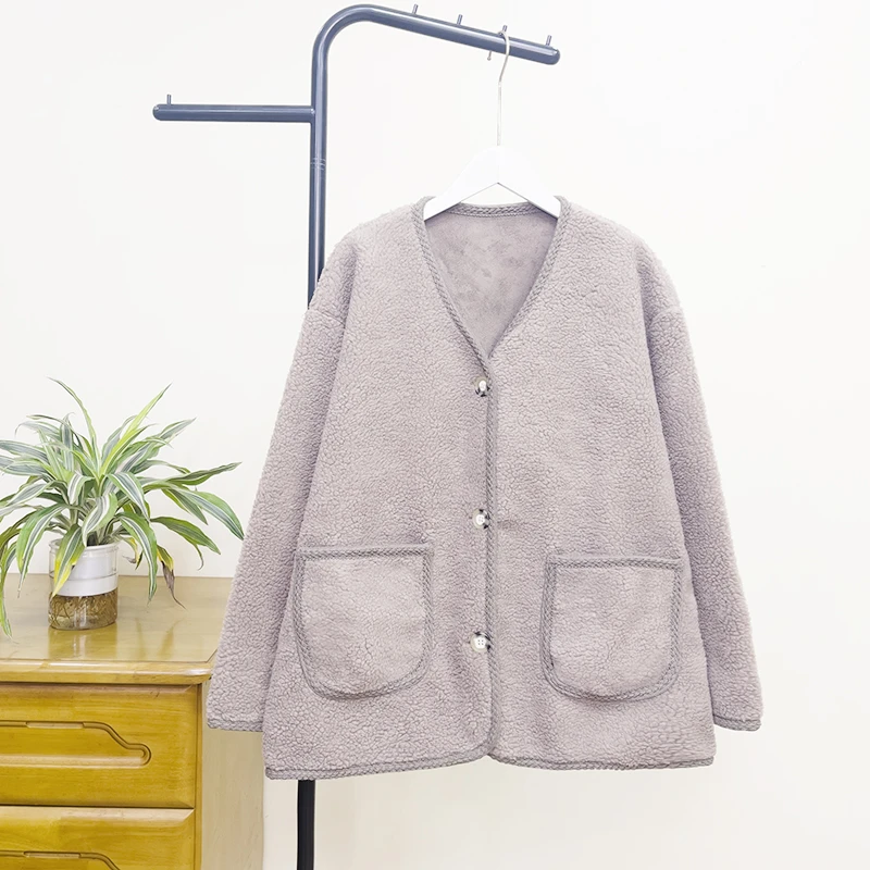羊羔毛经典纯色简约大方保暖加绒秋冬宽松休闲外搭显瘦外套6010