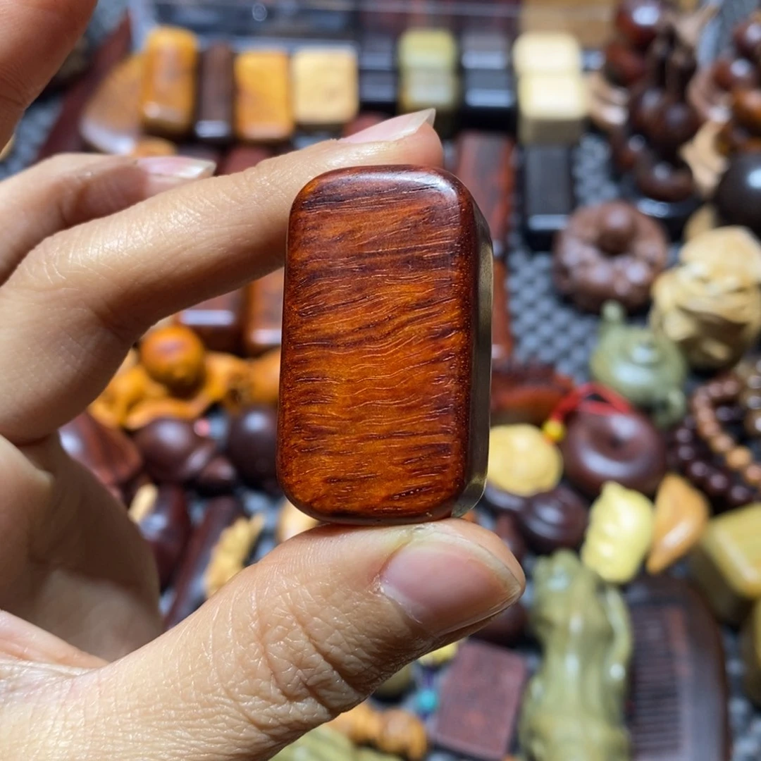 檀香紫檀（小叶紫檀）小*?