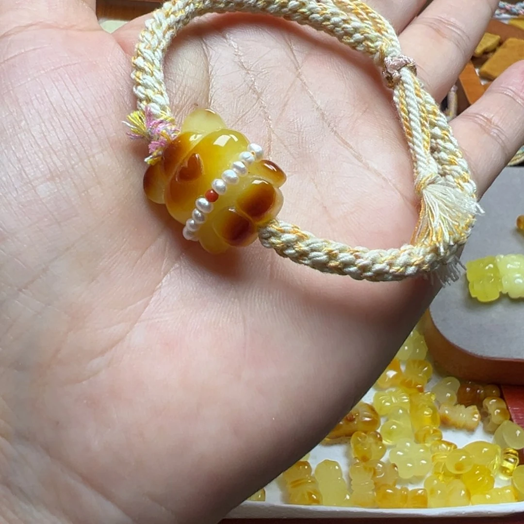 未镶嵌吊坠(不含链)琥珀