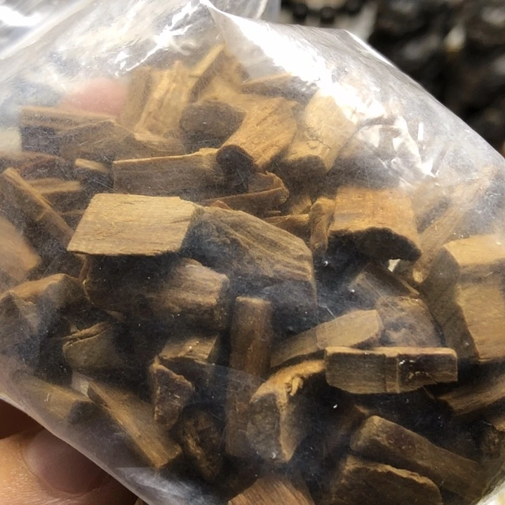 檀香木手串/手链老山檀香50克碎粒