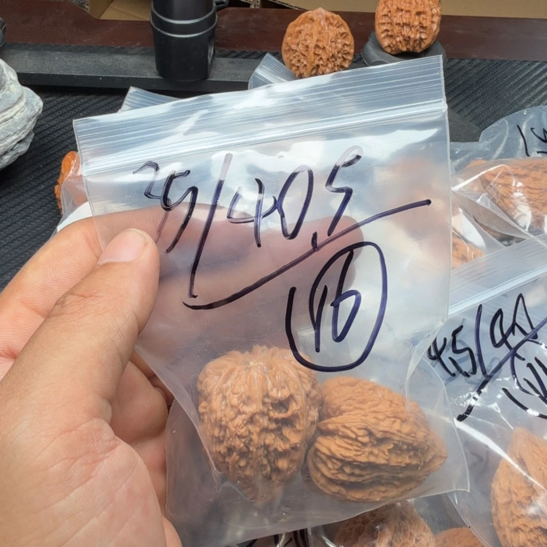 吊坠桃核福利塔尖16号