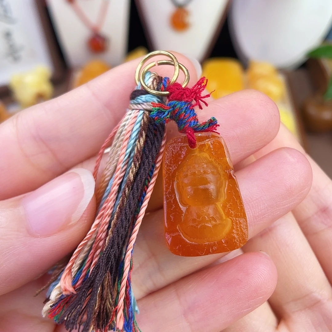 琥珀未镶嵌珠宝奇石