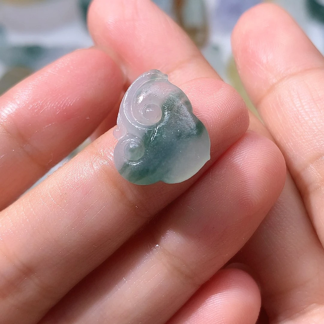 未镶嵌定制翡翠?****如意
