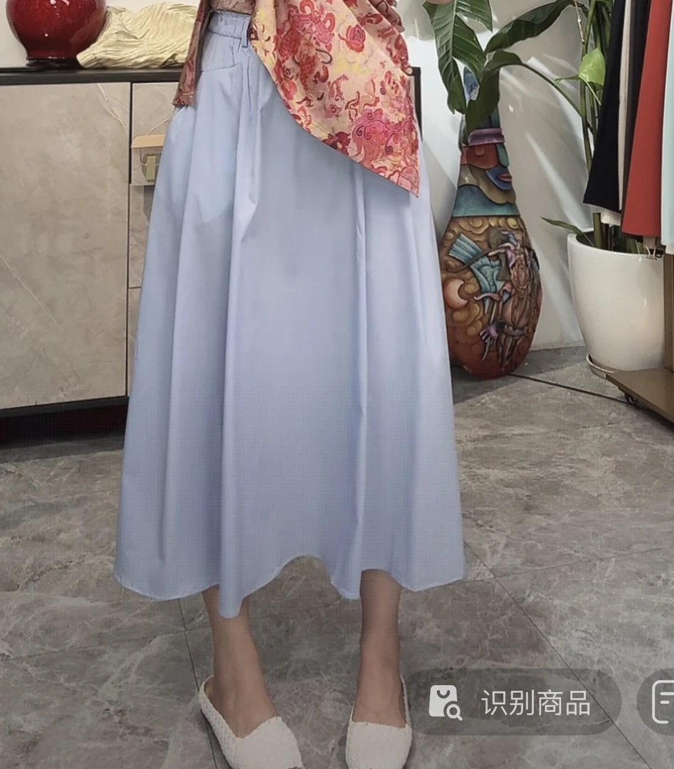 柔褶丝滑透气显瘦百搭半身裙x8183