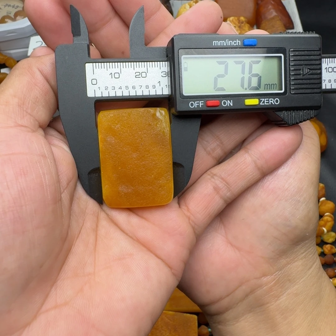 琥珀未镶嵌珠宝奇石天然蜜蜡