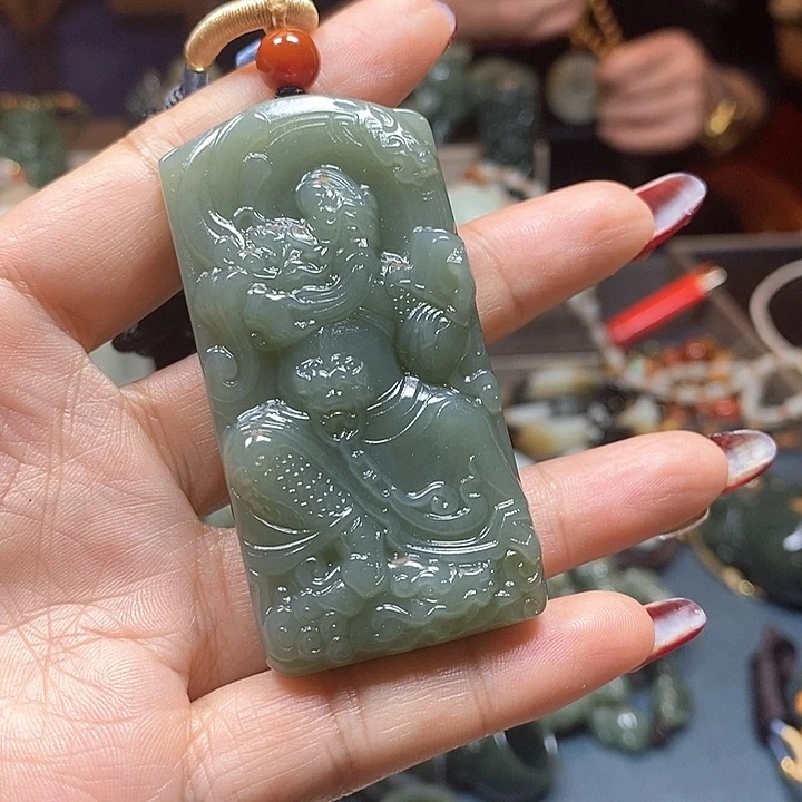 和田玉挂件未镶嵌萨*姆