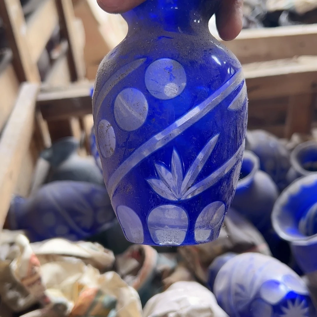 水晶玻璃高脚款微瑕一个