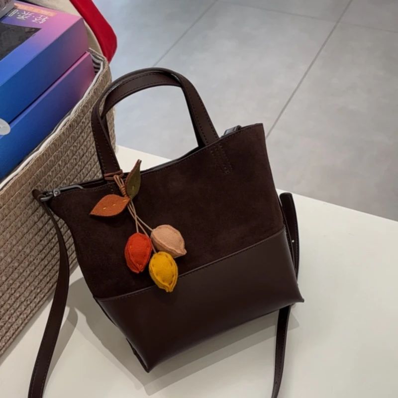 【铂金时袋】55508牛皮反绒皮菜篮子水桶休闲秋款包百搭时尚