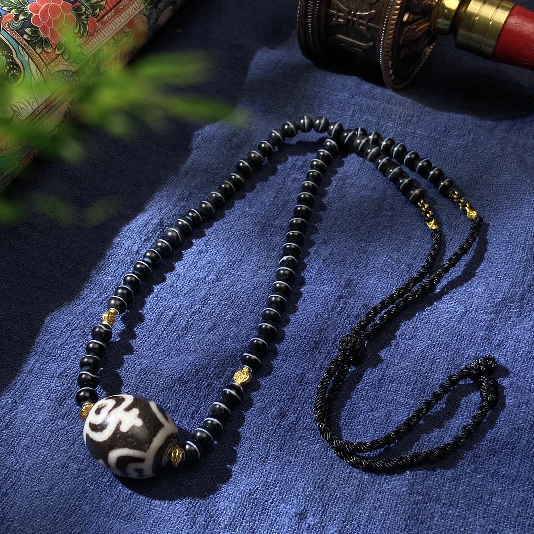 扶摇臻选|18K吴振田四宝瓶玛瑙一线吊坠0117