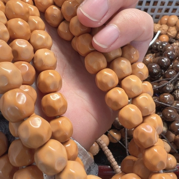 猴头11左右奶酪手串单圈福利