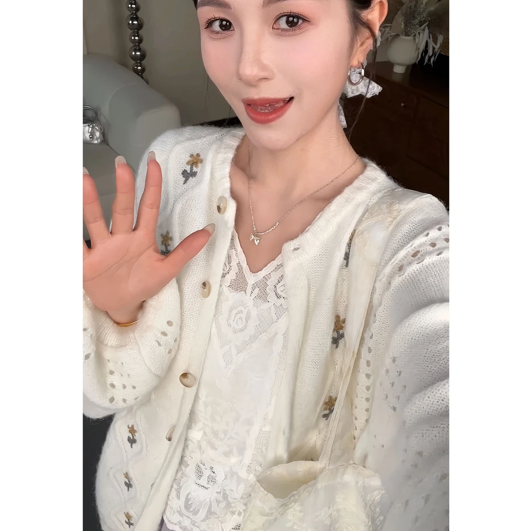 YAMM~法式温柔风花朵提花针织镂空毛衣宽松显瘦开衫上衣