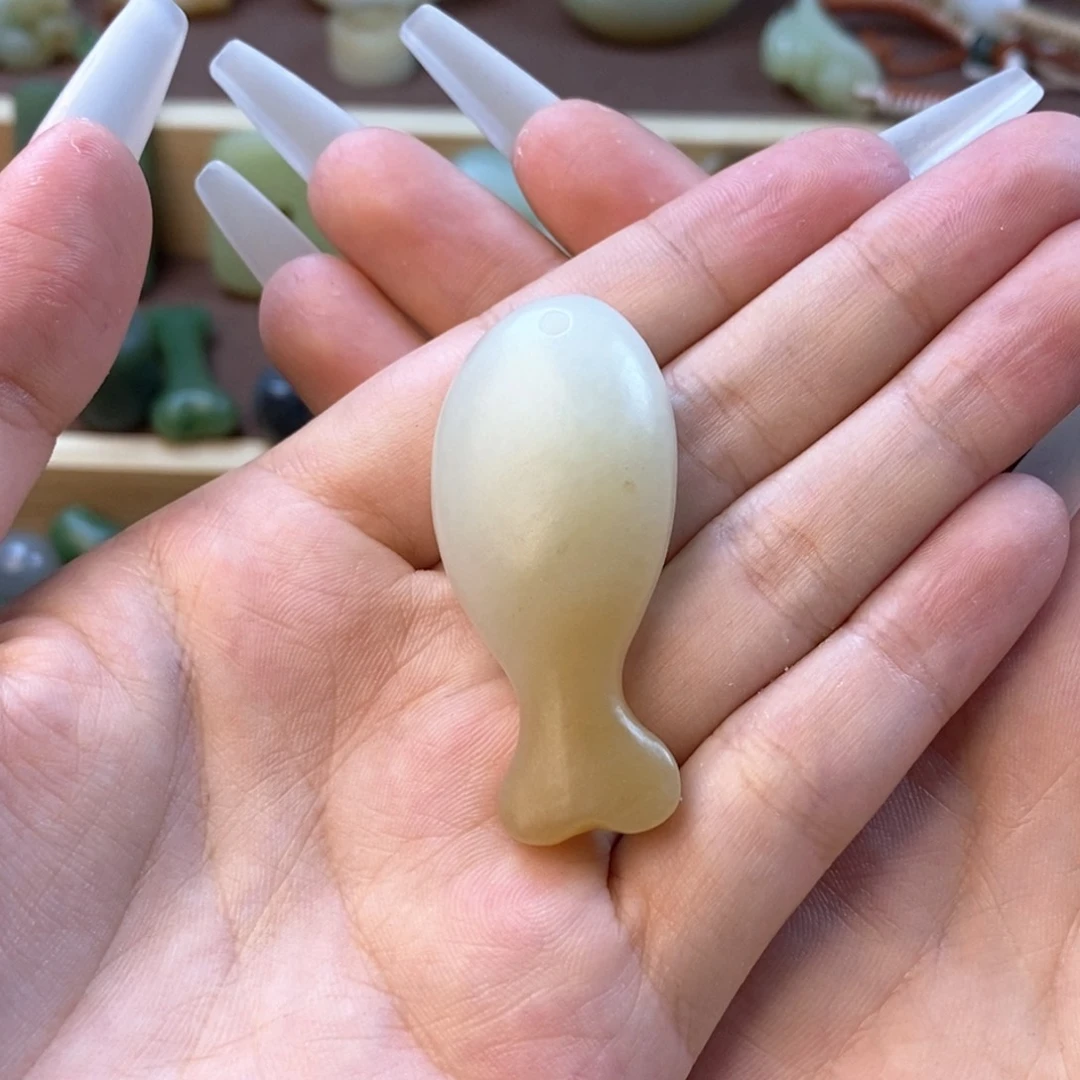 和田玉（糖玉）未镶嵌颈饰❄️****定制