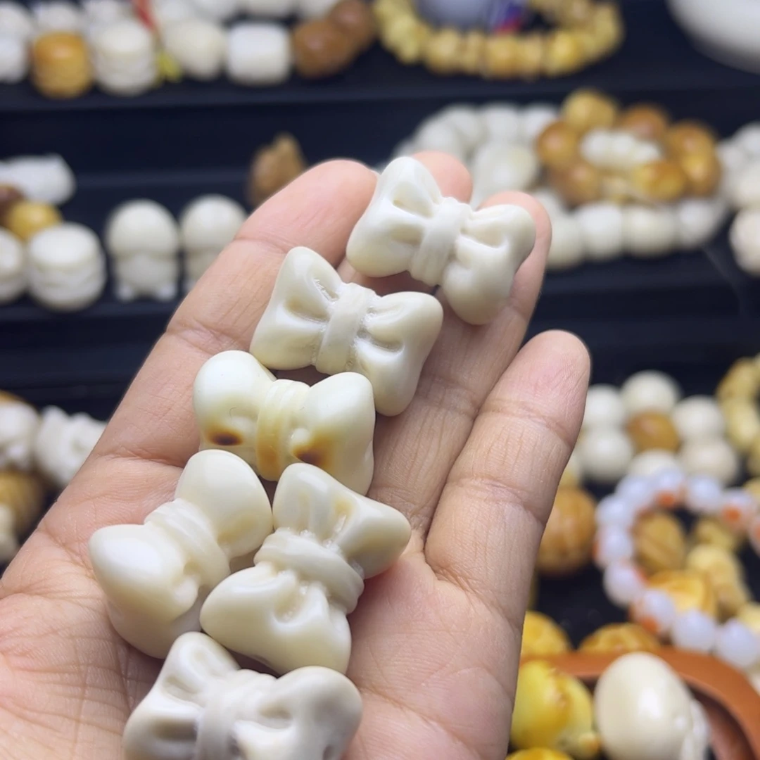 吊坠菩提根/象牙果