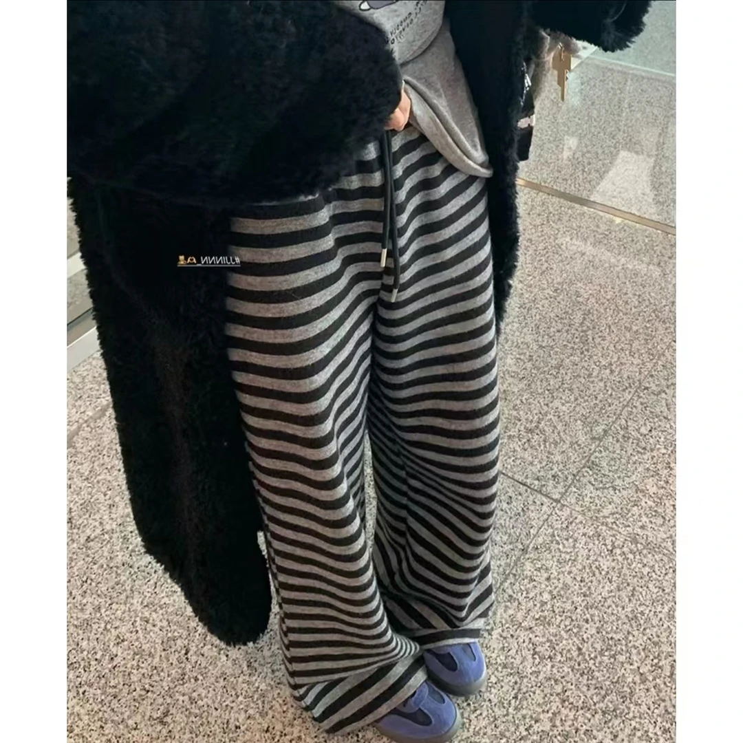 韩系深灰色横条纹阔腿裤女冬季新款休闲慵懒风显瘦松弛感加绒长裤