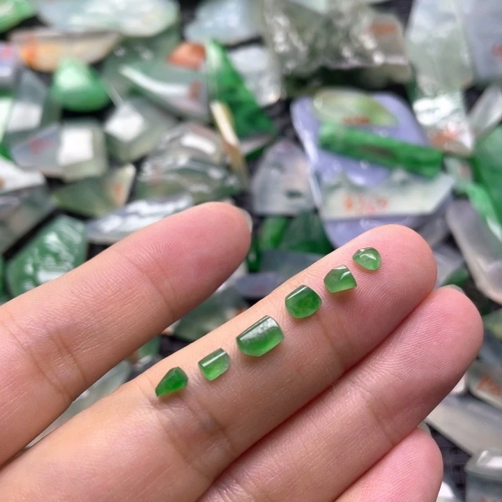 定制翡翠未镶嵌天然缅甸翡翠