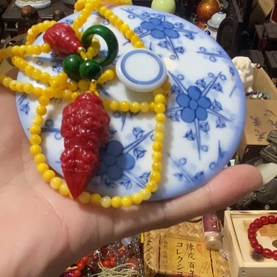 瓷器工艺精湛精细