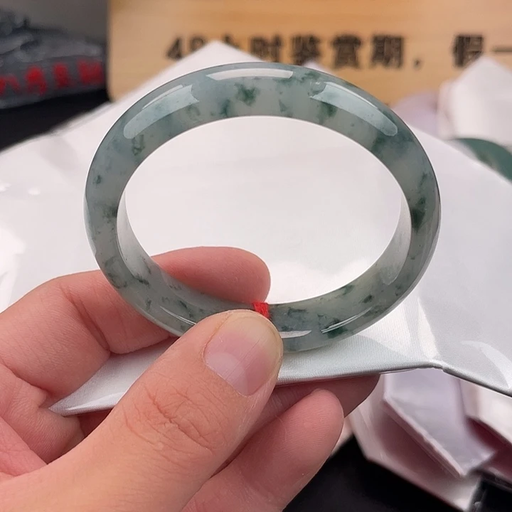 翡翠未镶嵌手镯手镯-14