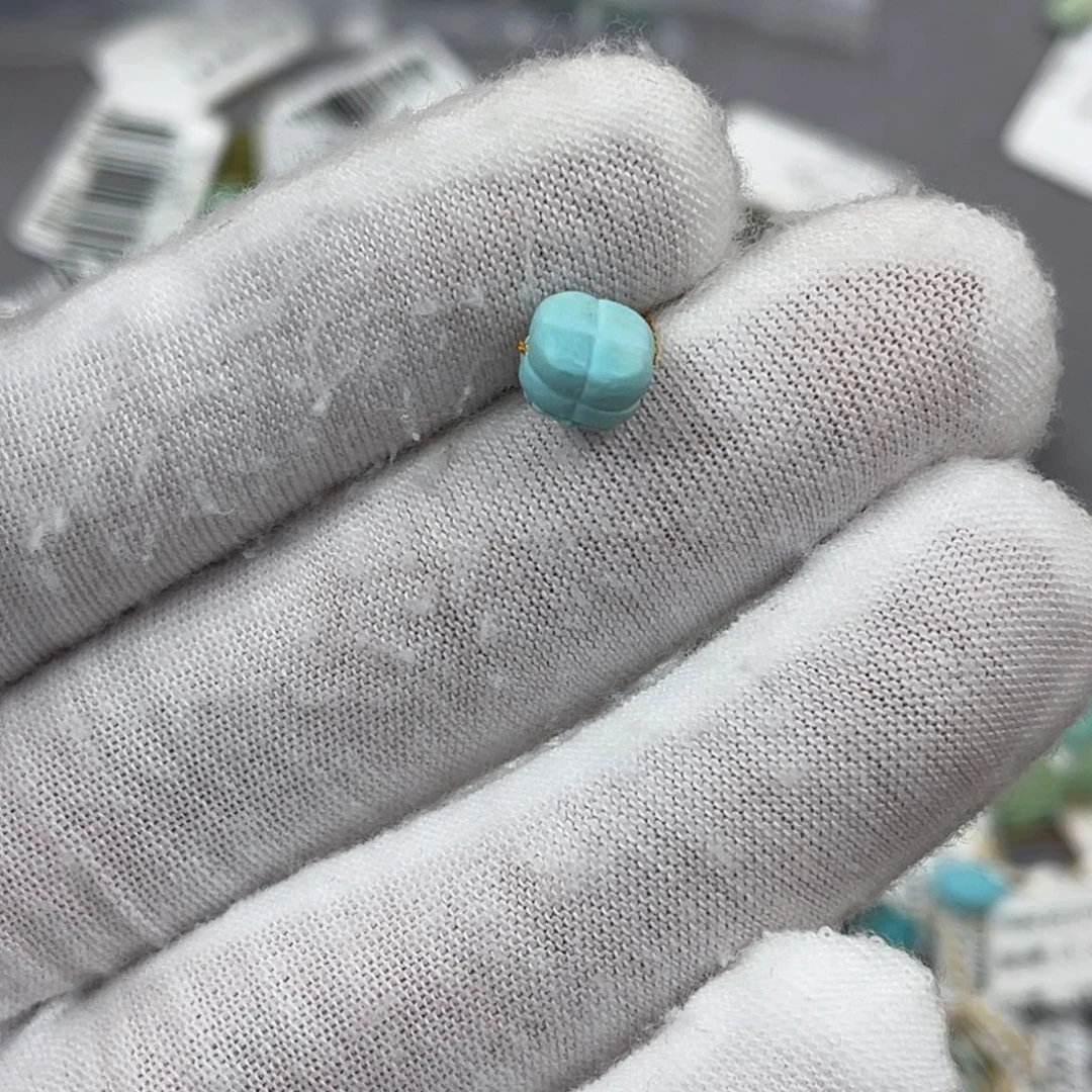 绿松石未镶嵌珠宝奇石编号49