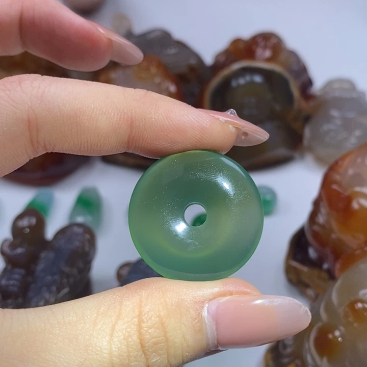 玛瑙/玉髓合金颈饰