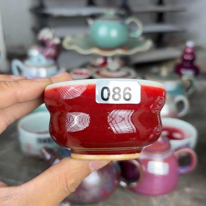 086纯手工拉坯钧瓷主人杯