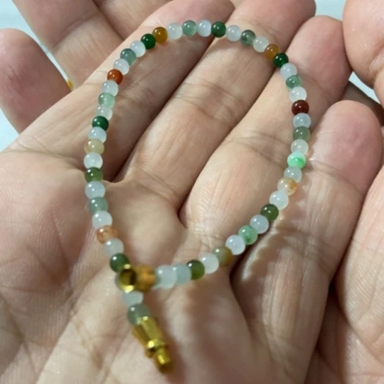 翡翠未镶嵌手串卡3.96