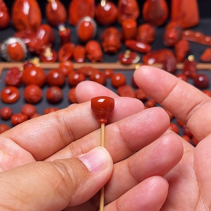 南红玛瑙未镶嵌配饰满色满肉奶嘴三通11mm