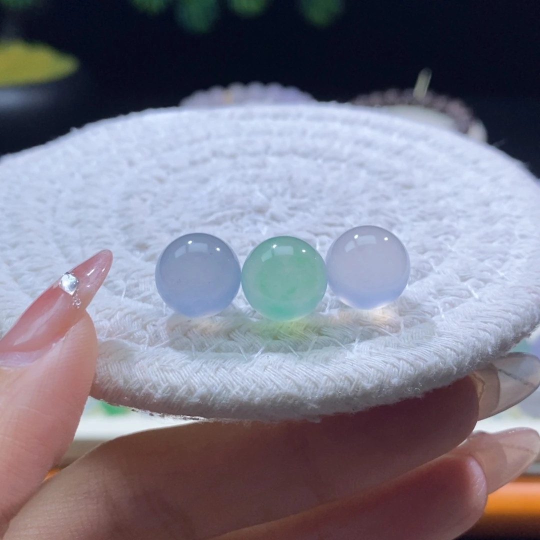 翡翠未镶嵌颈饰翡翠高冰三彩圆珠一组12.4mm