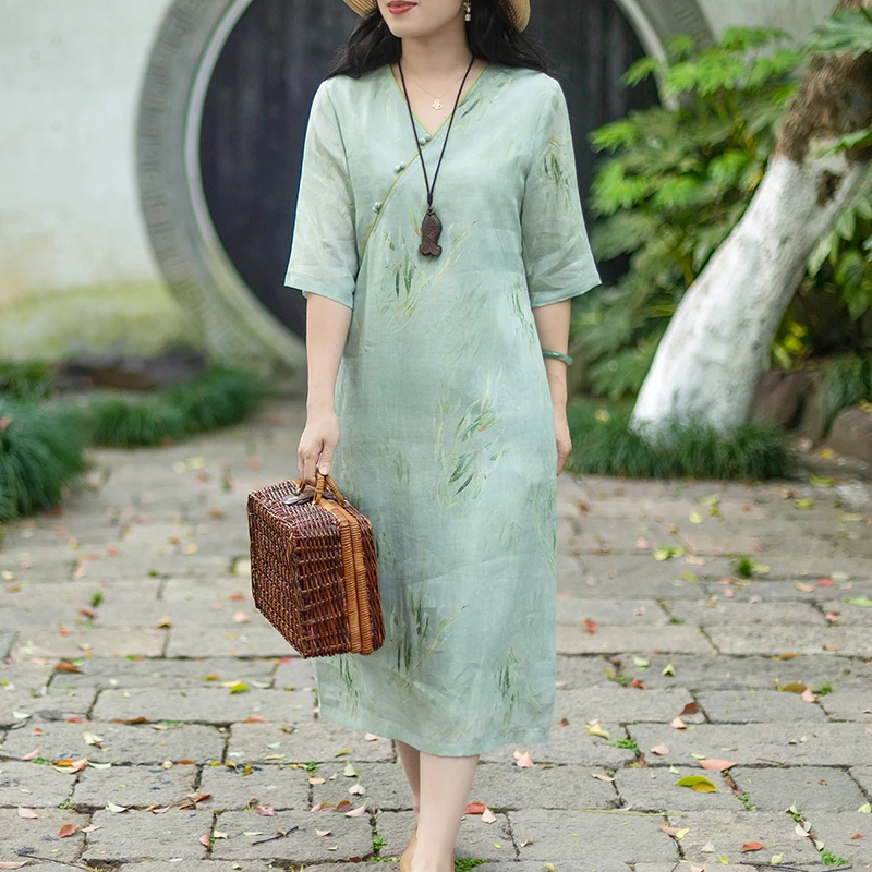 念江南清新文艺苎麻印花V领连衣裙女新中式宽松显瘦五分袖长裙子