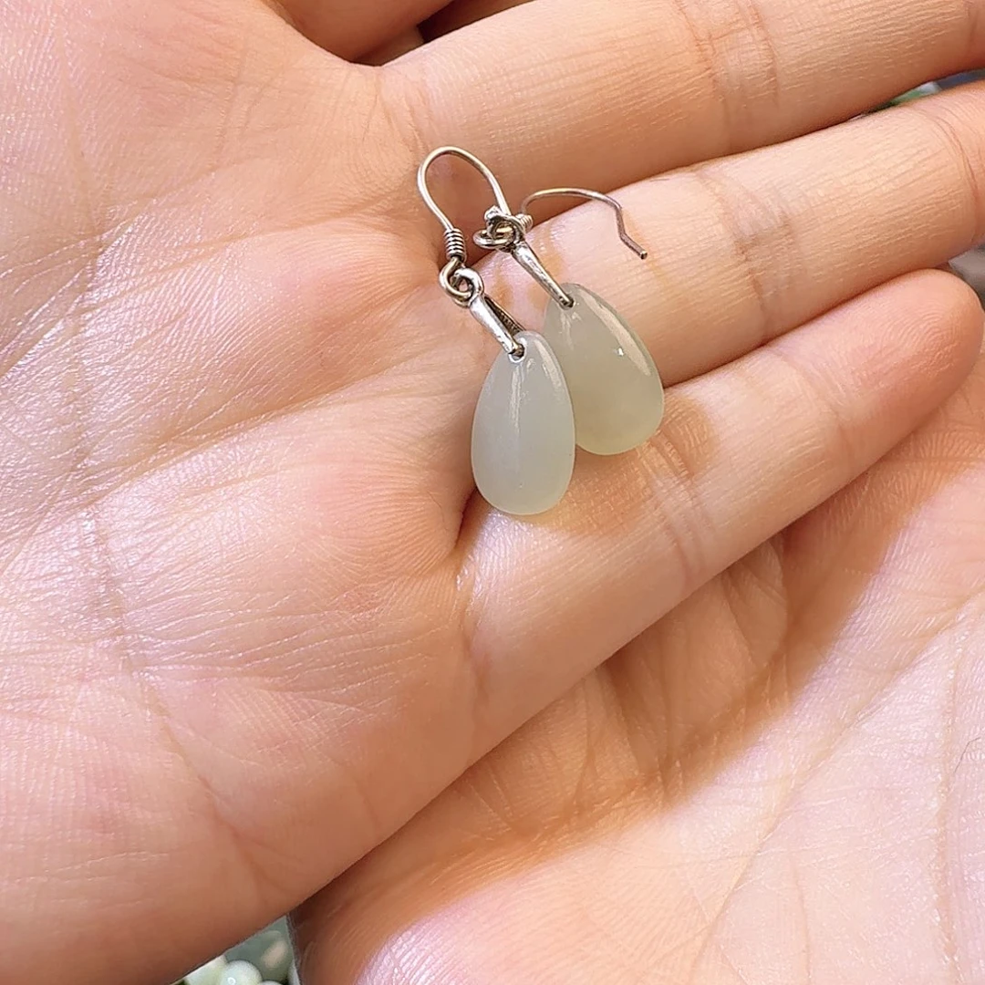 和田玉银S925镶嵌耳饰